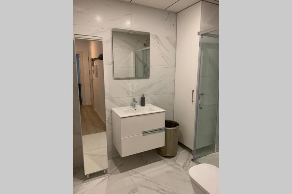 Apartamento Paseo De La Carihuela Torremolinos Exteriér fotografie